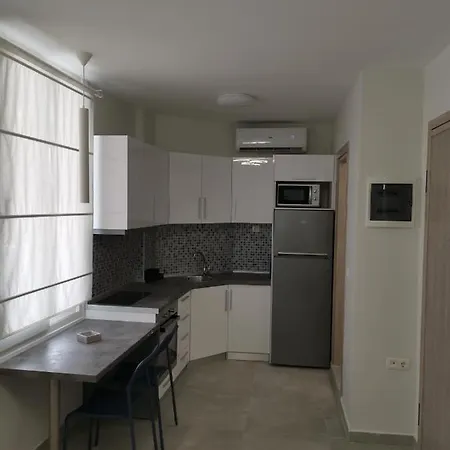 Skg Central Deluxe Studios Thessaloniki Exterior photo